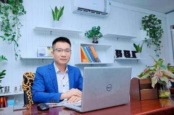 Giám đốc Lê Khắc Thùy